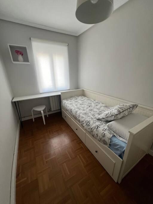 Piso Acogedor Cerca Del Centro. Daire Burgo Dış mekan fotoğraf